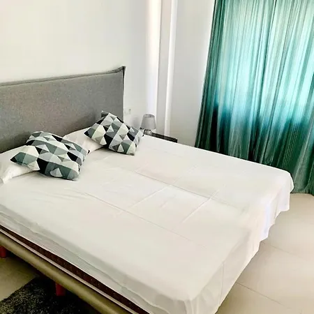 Villamartin Ghb Apartahotel *