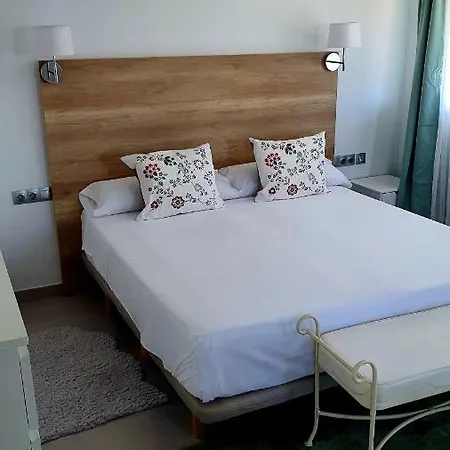 Aparthotel Villamartin Ghb *
