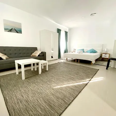 Aparthotel Villamartin Ghb *